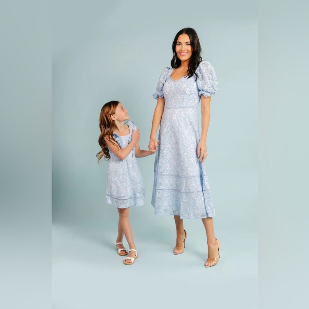 Rachel Parcell Two-Tone Lace Flared Midi Dress - Picture 2 of 5